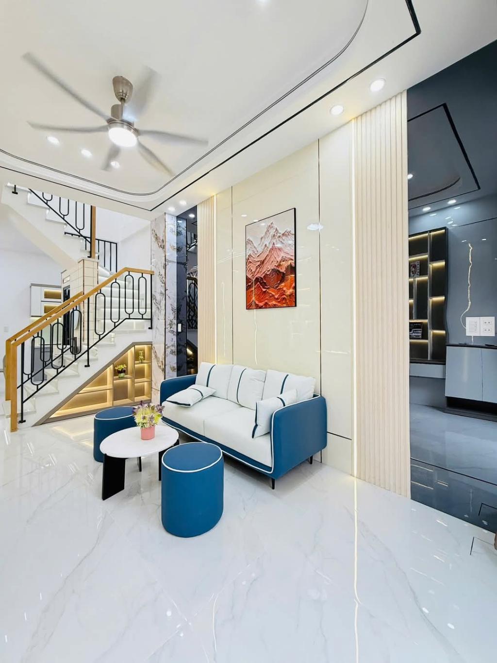 SIÊU ĐẸP THỐNG NHẤT, 33m2, 2 TẦNG,CÓ PN DƯỚI TRỆT , HẺM THÔNG THOÁNG, P.16, GẨN TRƯỜNG HỌC PHAN TÂY HỒ VÀ PHAN CHU TRINH, GIÁ CHỈ 4.56 TỶ